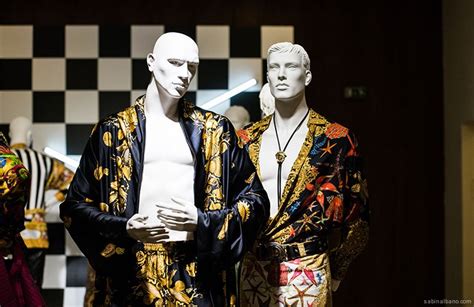 mostra versace berlino|Gianni Versace: retrospective. Berlino omaggia l'anticonformista .